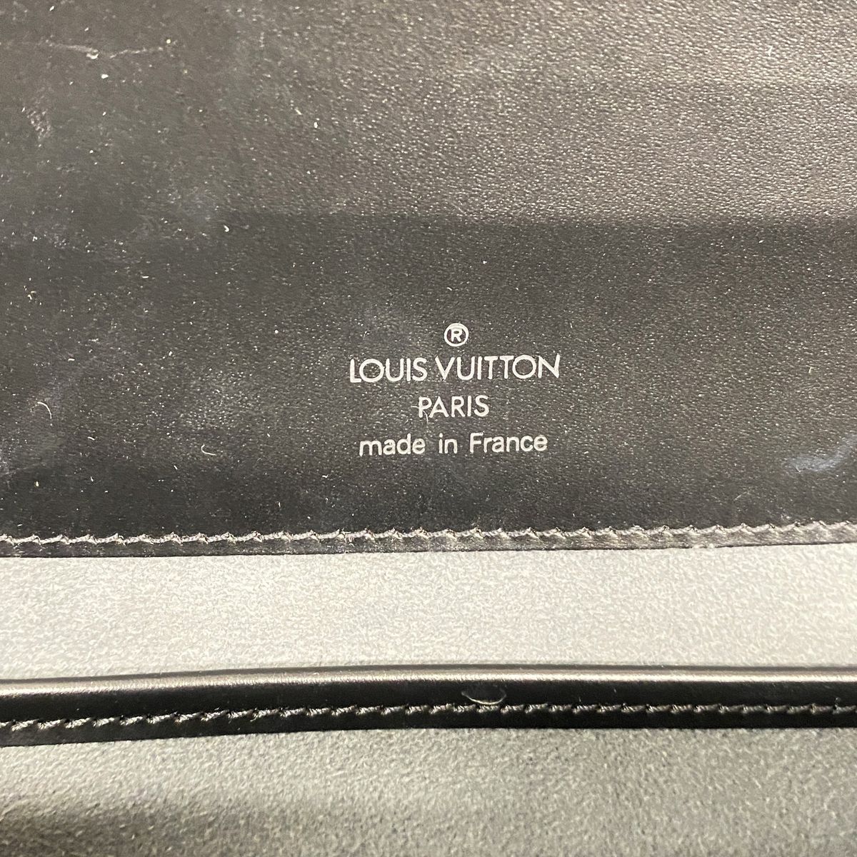 Louis Vuitton Shoulder Bag Epi Nocturne GM Noir — view 5