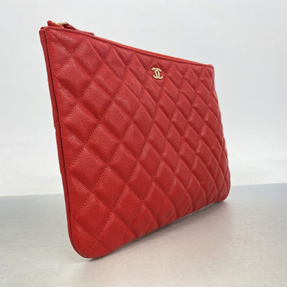 Chanel Clutch Quilted Caviar Leather Red Gold — view 2