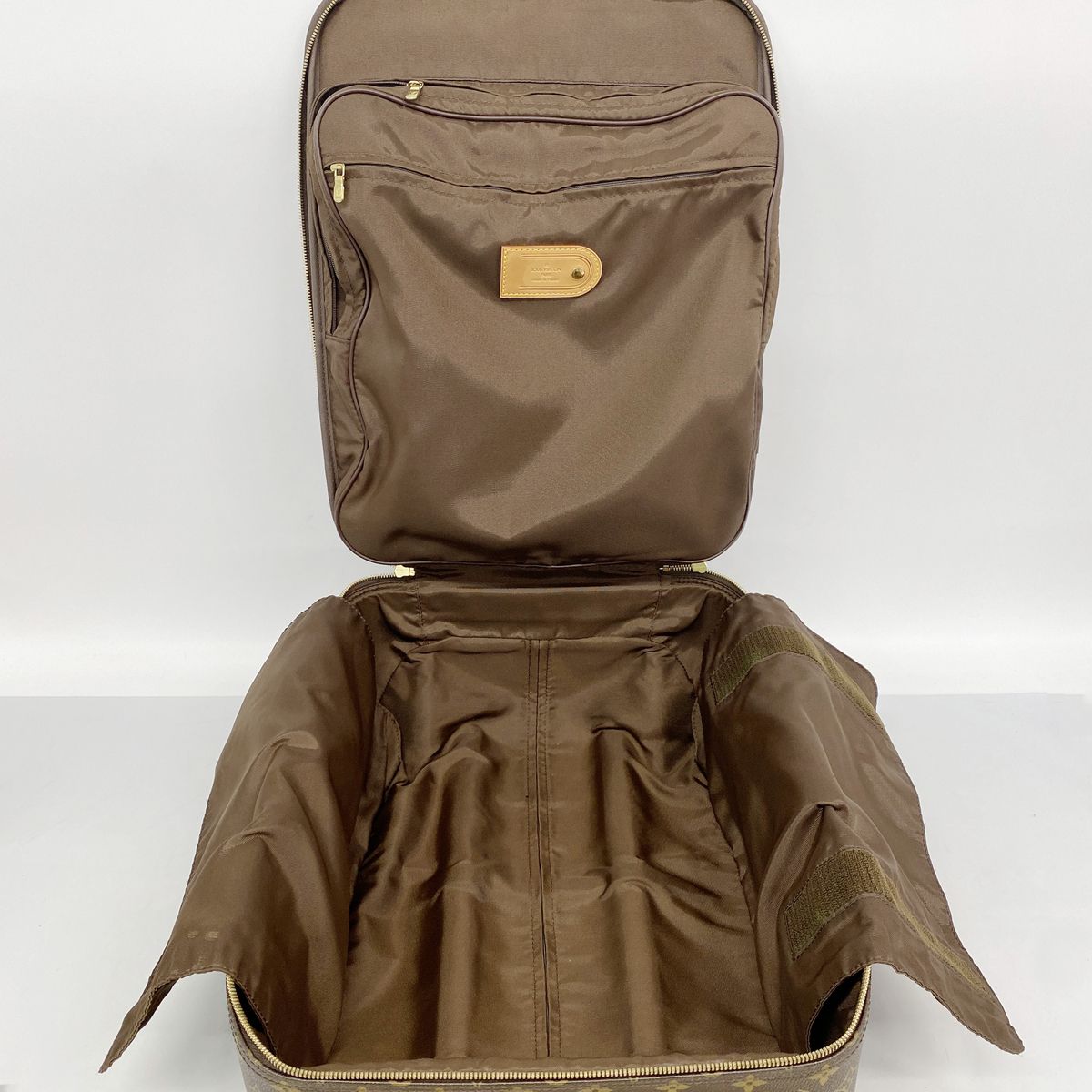 Louis Vuitton Travel Bag Monogram Pegase 45 Brown — view 4