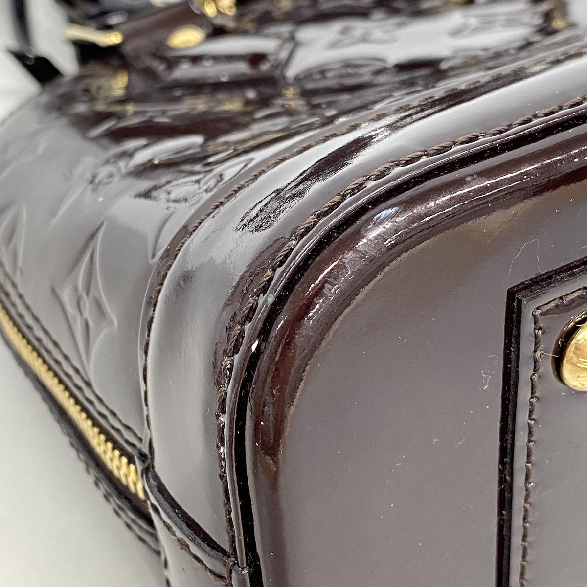 Louis Vuitton Handbag Vernis Alma BB Amarante 2-Way Bag — view 6