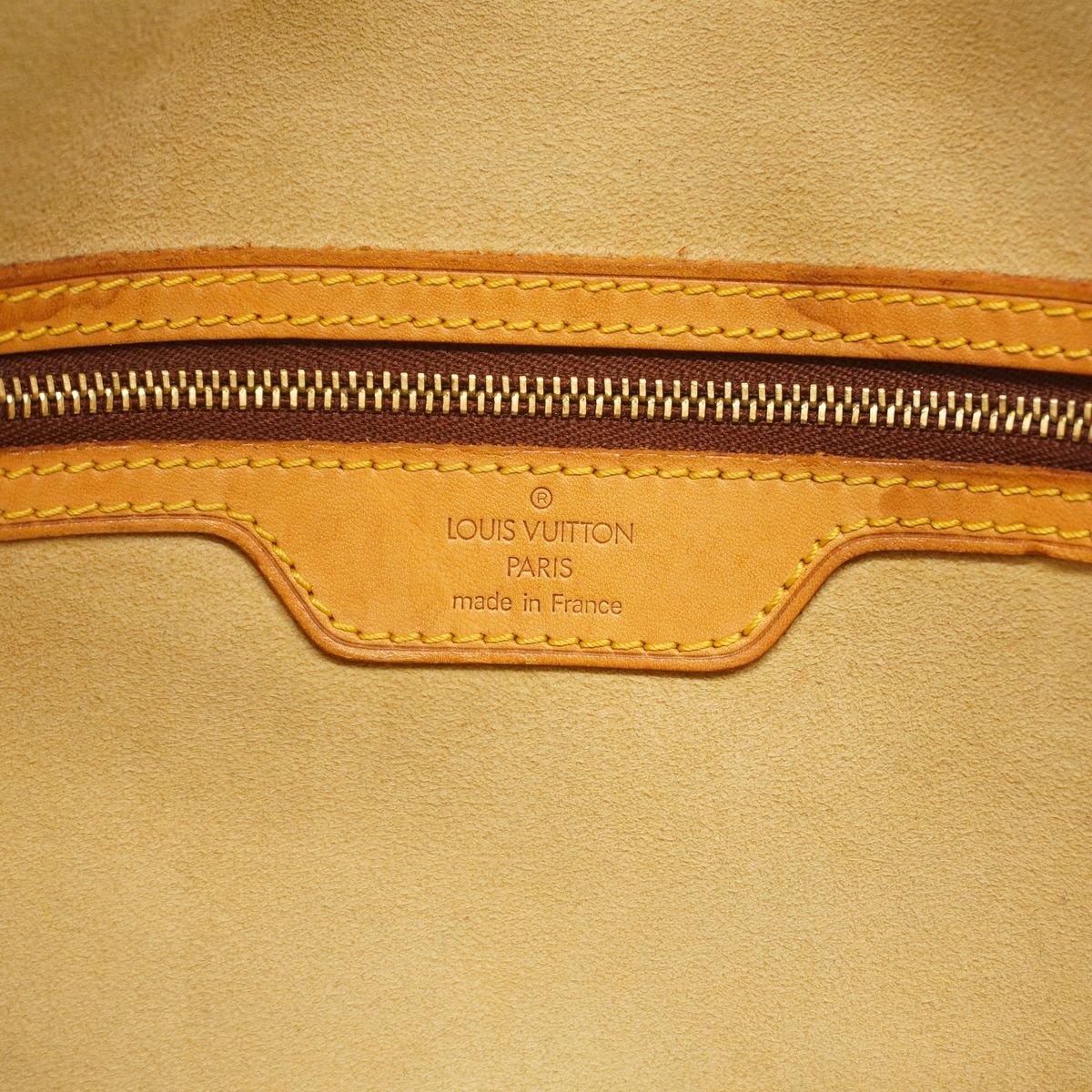 Louis Vuitton Shoulder Bag Monogram Cite GM Brown — view 5