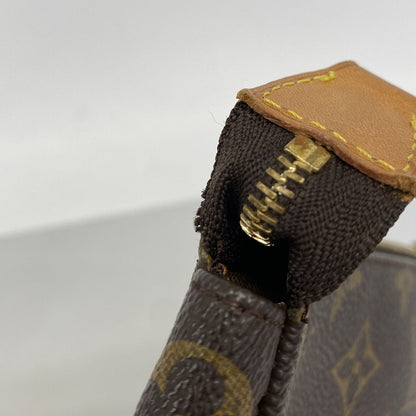 Louis Vuitton Pouch Monogram Pochette Accessoires Brown — view 8