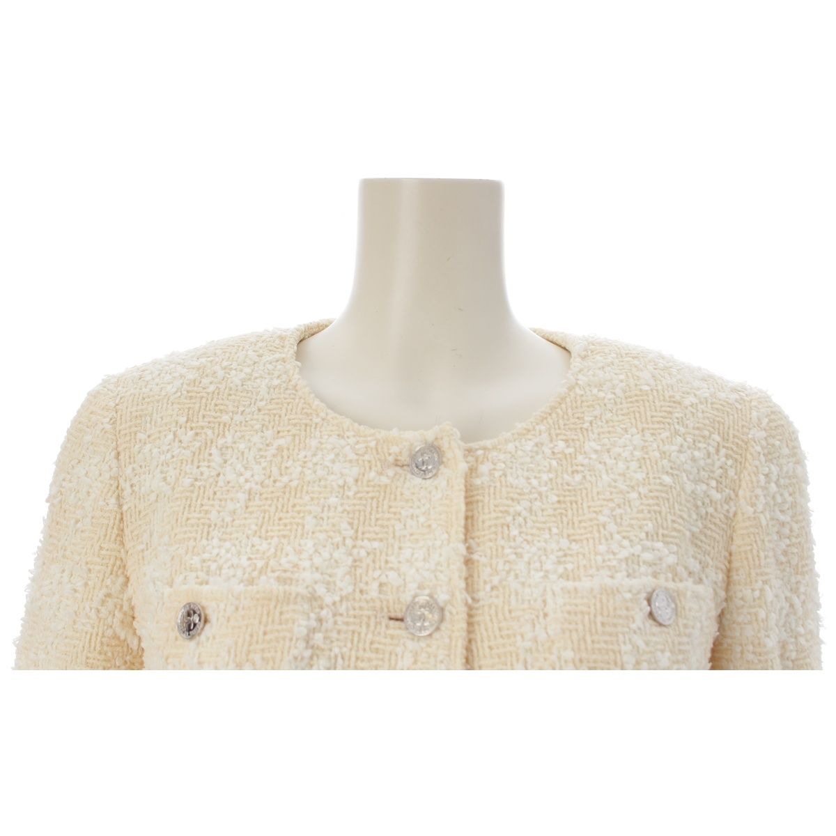 Chanel Tweed Coco Buttons Collarless Jacket White 36 — view 5