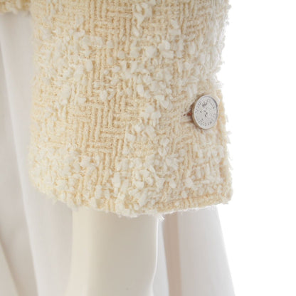 Chanel Tweed Coco Buttons Collarless Jacket White 36 — view 7