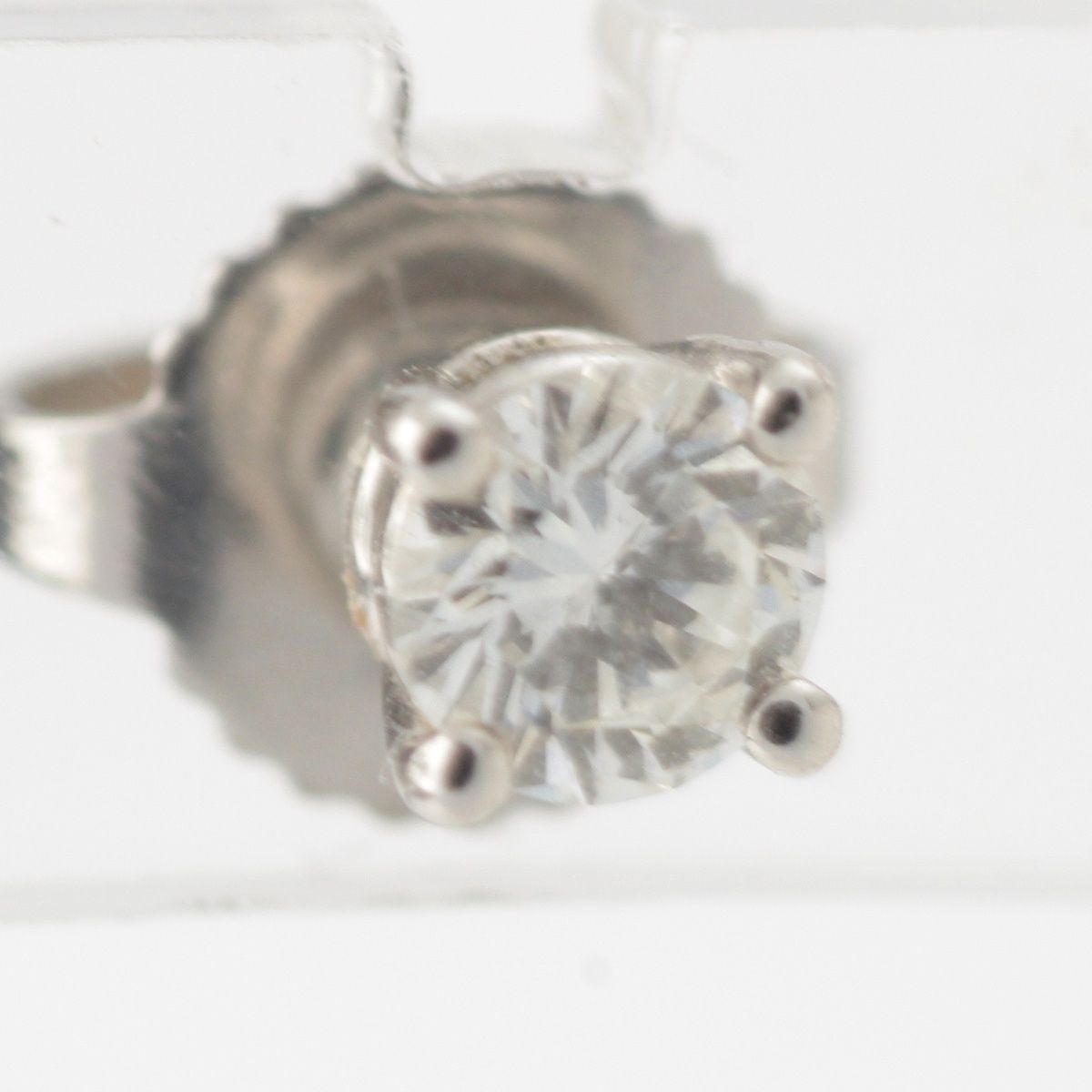 Tiffany & Co Stud Diamond Earrings White — view 4