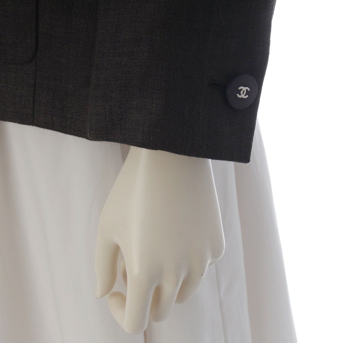 Chanel 98c Linen Wool Coco Buttons Hiyo Tailored Jacket Short Coat Top Brown 38 — view 7