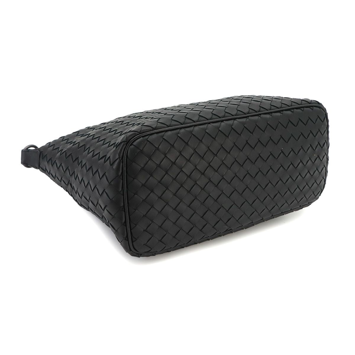 Bottega Veneta Intrecciato Hand Bag Leather Black Bag — view 4