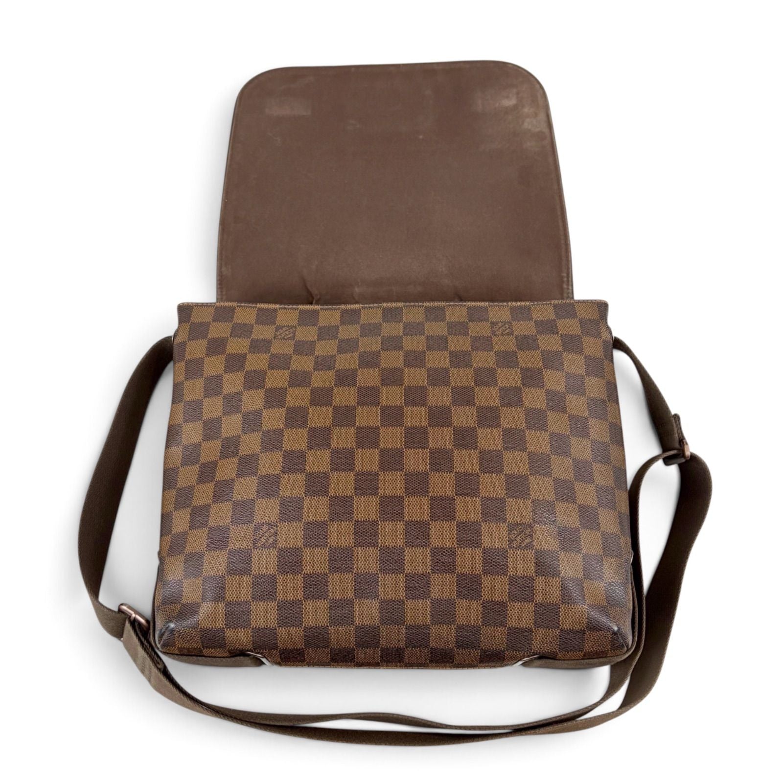 Louis Vuitton Cross Brooklyn MM Damier Leather Ebene Shoulder Bag — view 6