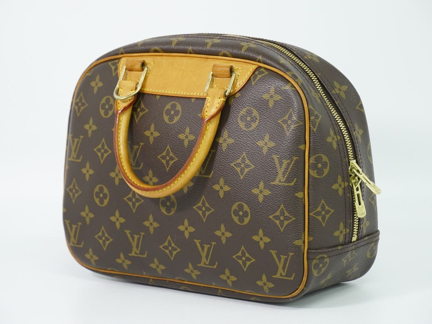 Louis Vuitton LV Trouville Monogram Handbag Brown Bag — view 2