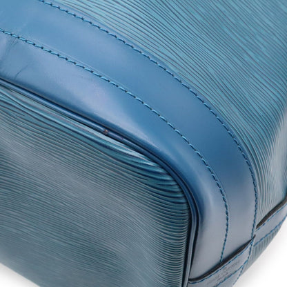 Louis Vuitton Epi Noe Drawstring Shoulder Bag Leather Toledo Blue — view 3