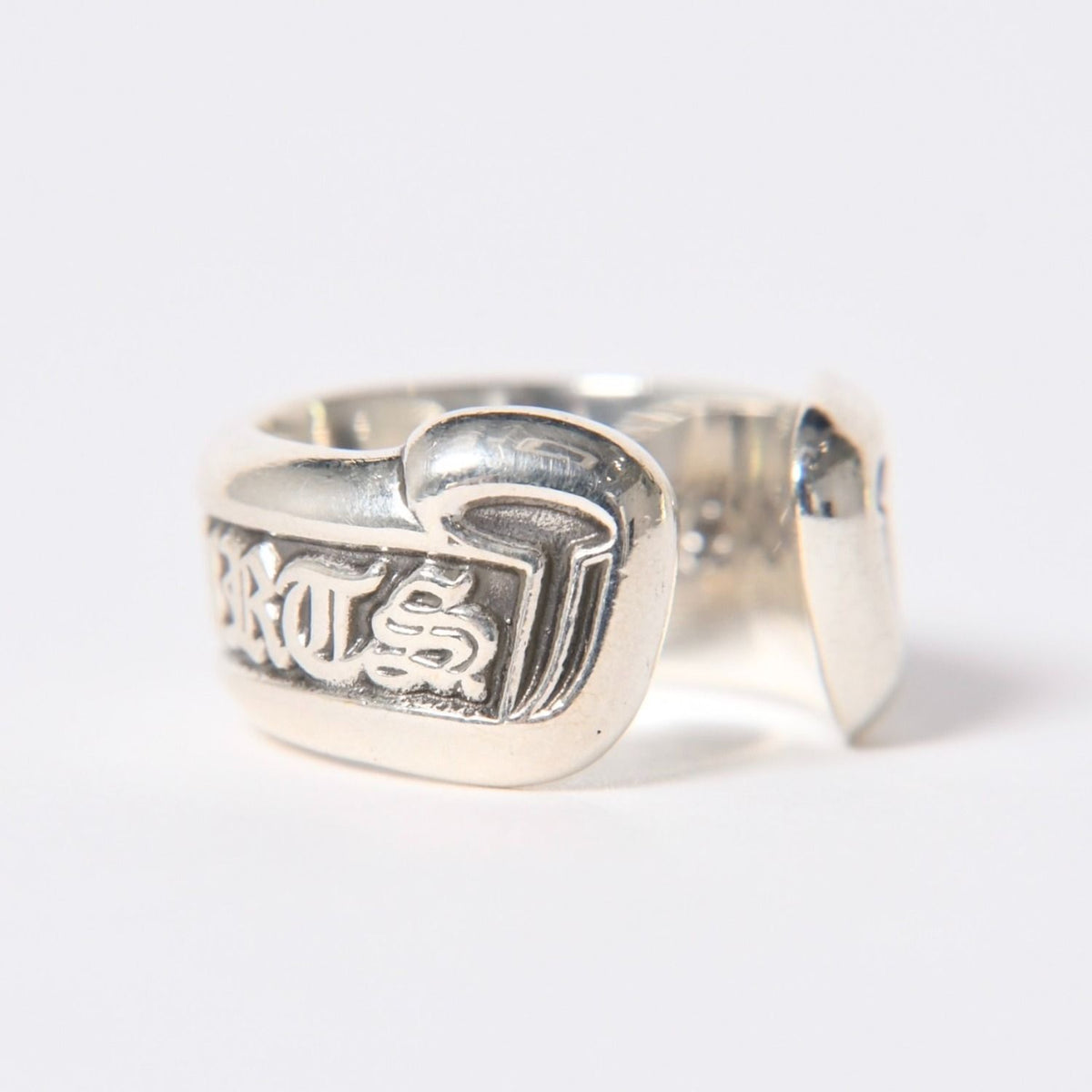 Chrome Hearts SM Scroll Label Small 925 Sterling Silver — view 5
