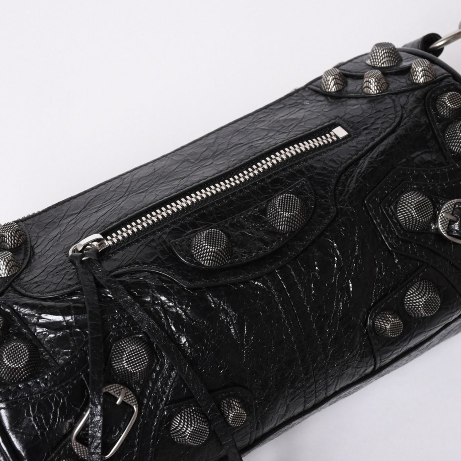 Balenciaga le Cagole Cylinder Shoulder Bag Leather Black Silver — view 6
