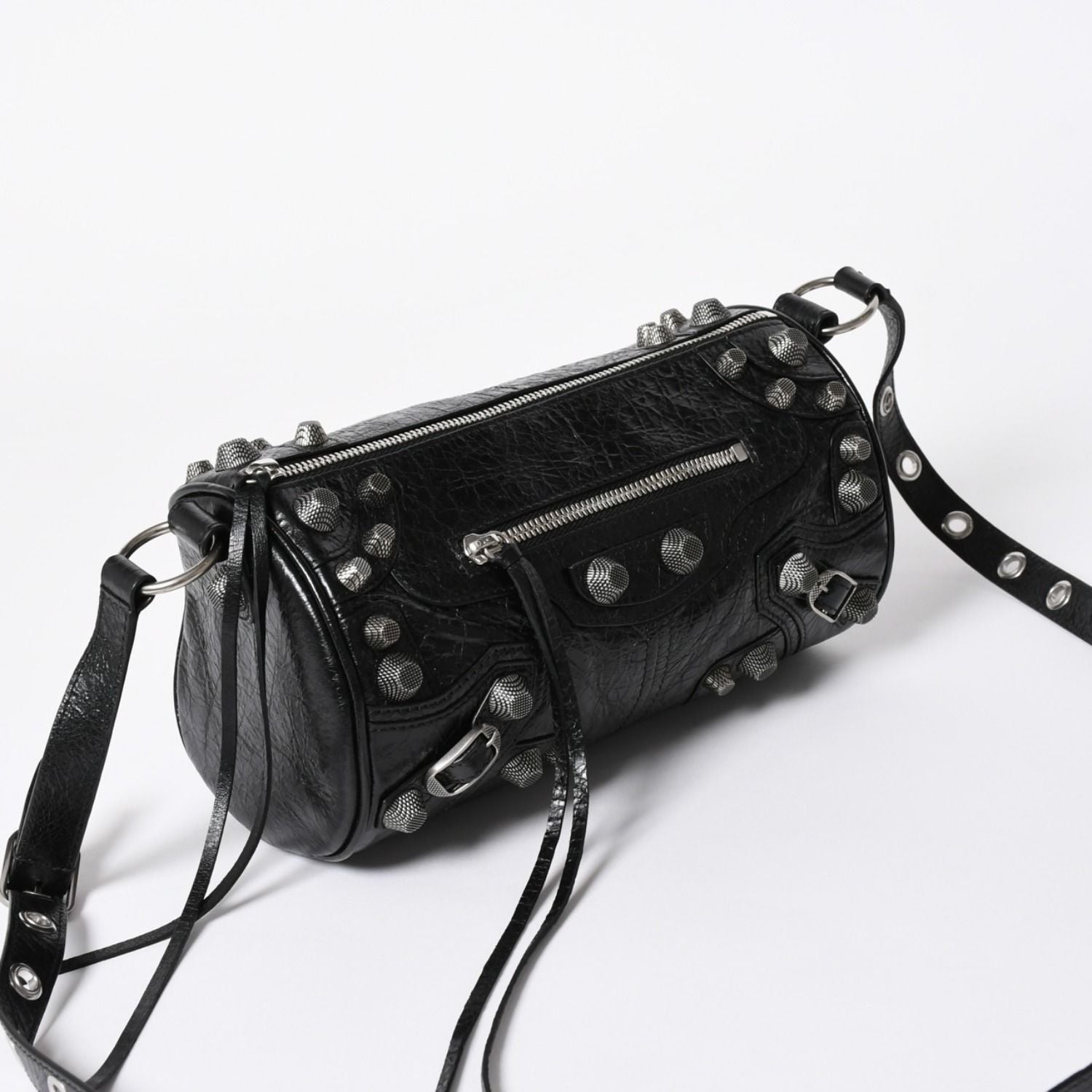 Balenciaga le Cagole Cylinder Shoulder Bag Leather Black Silver — view 3