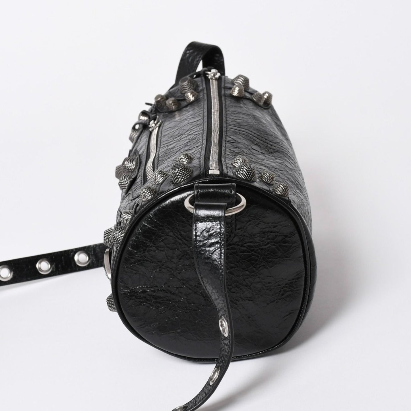Balenciaga le Cagole Cylinder Shoulder Bag Leather Black Silver — view 4