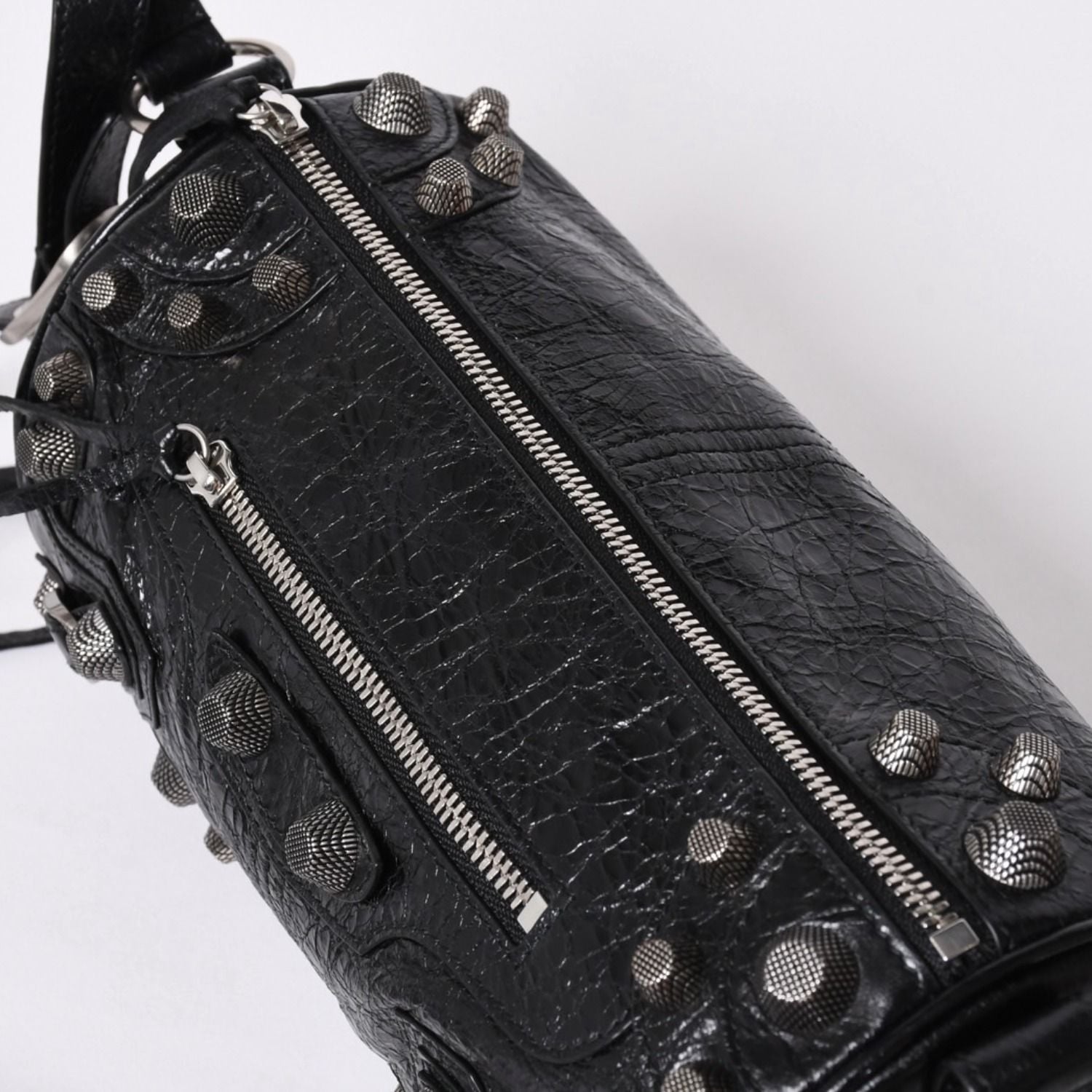 Balenciaga le Cagole Cylinder Shoulder Bag Leather Black Silver — view 5
