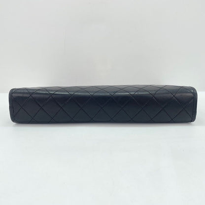 Chanel Clutch Quilted Black — view 7