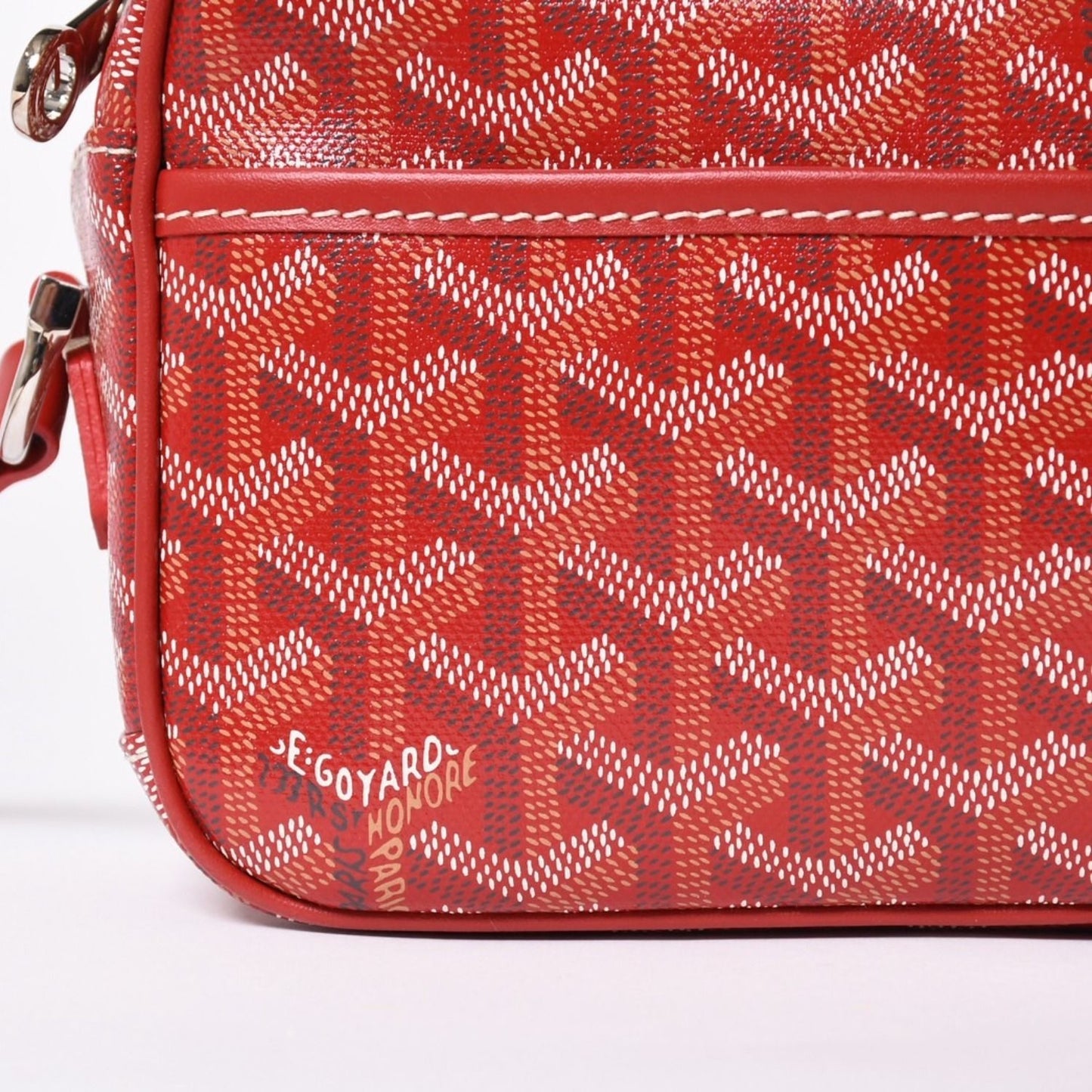Goyard Cup Vert PM Shoulder Bag Red Silver — view 8