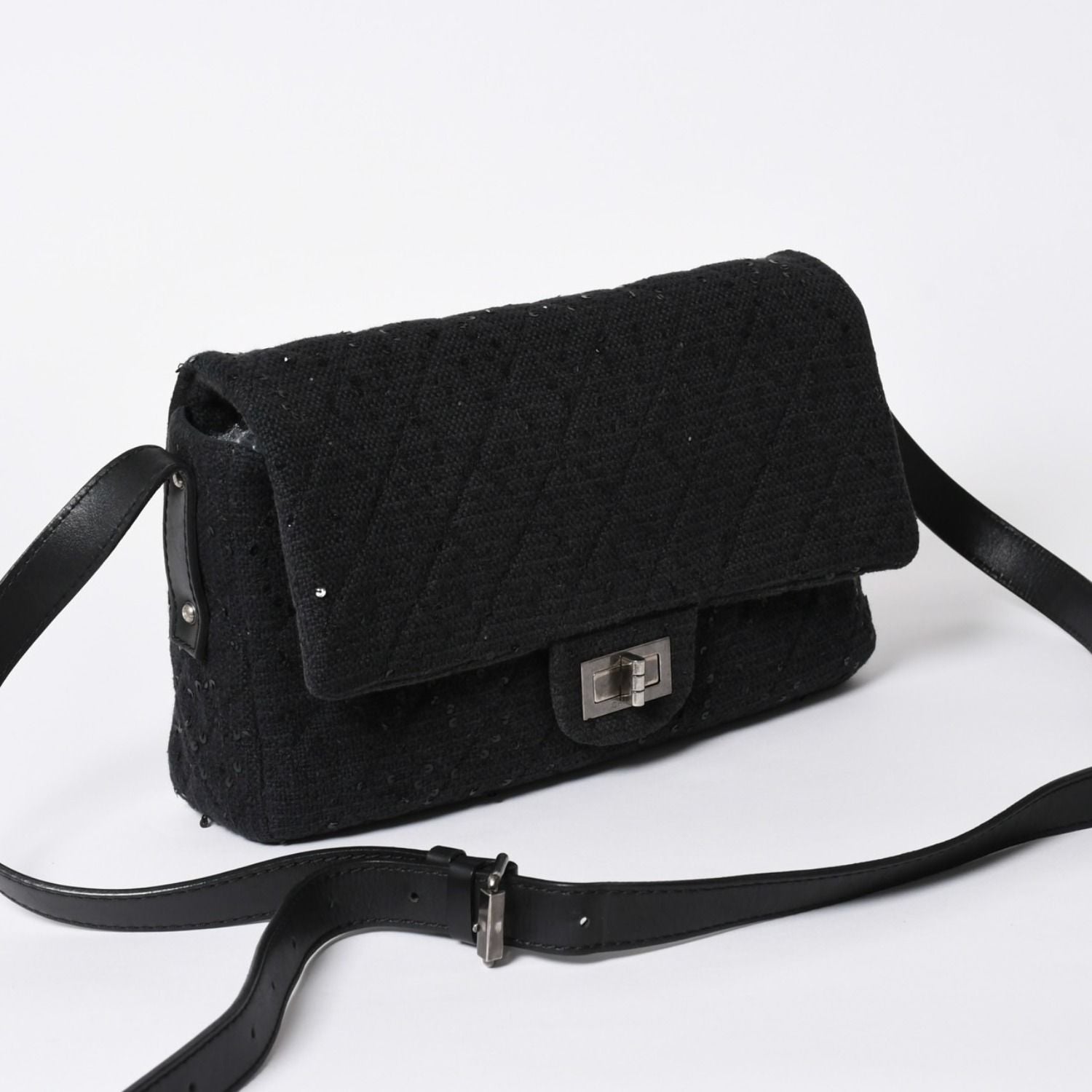 Chanel 2.55 Shoulder Bag CC Logo Sequins Canvas Leather Black — view 3