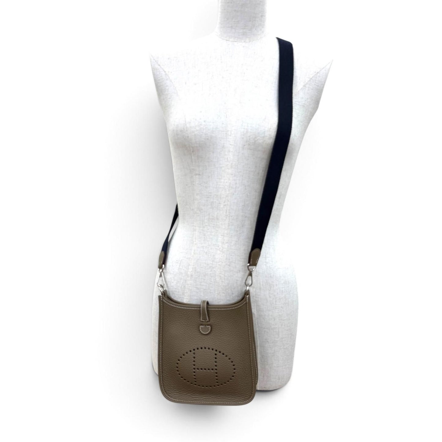 Hermes Evelyne TPM Taurillon Clemence Etoupe Blue Indigo Silver Shoulder Bag — view 3