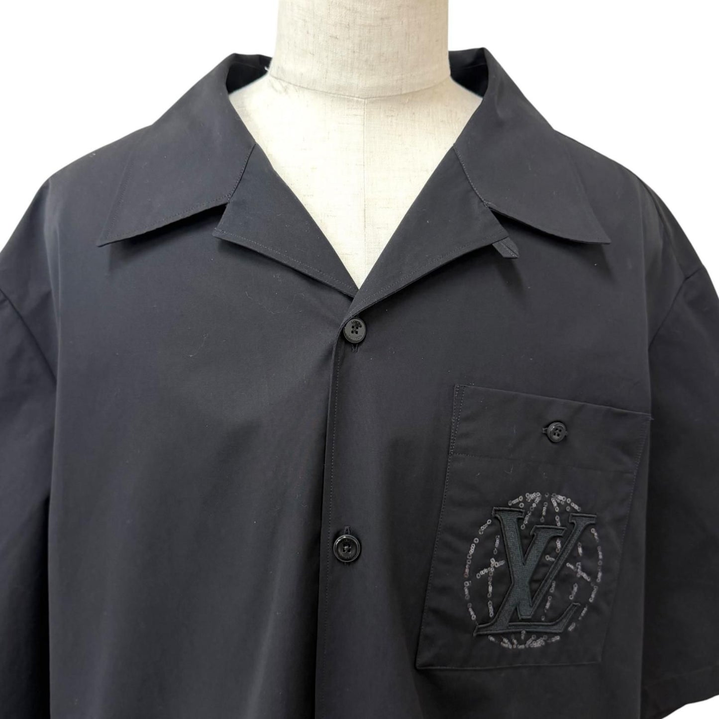 Louis Vuitton Embroidered Short Sleeve Shirt Sequin Open Collar — view 2