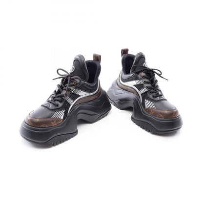 Louis Vuitton Sneakers LV Archlight Monogram Leather 2.0 — view 3