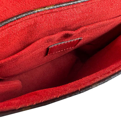 Louis Vuitton Shoulder Bag Locky BB — view 5