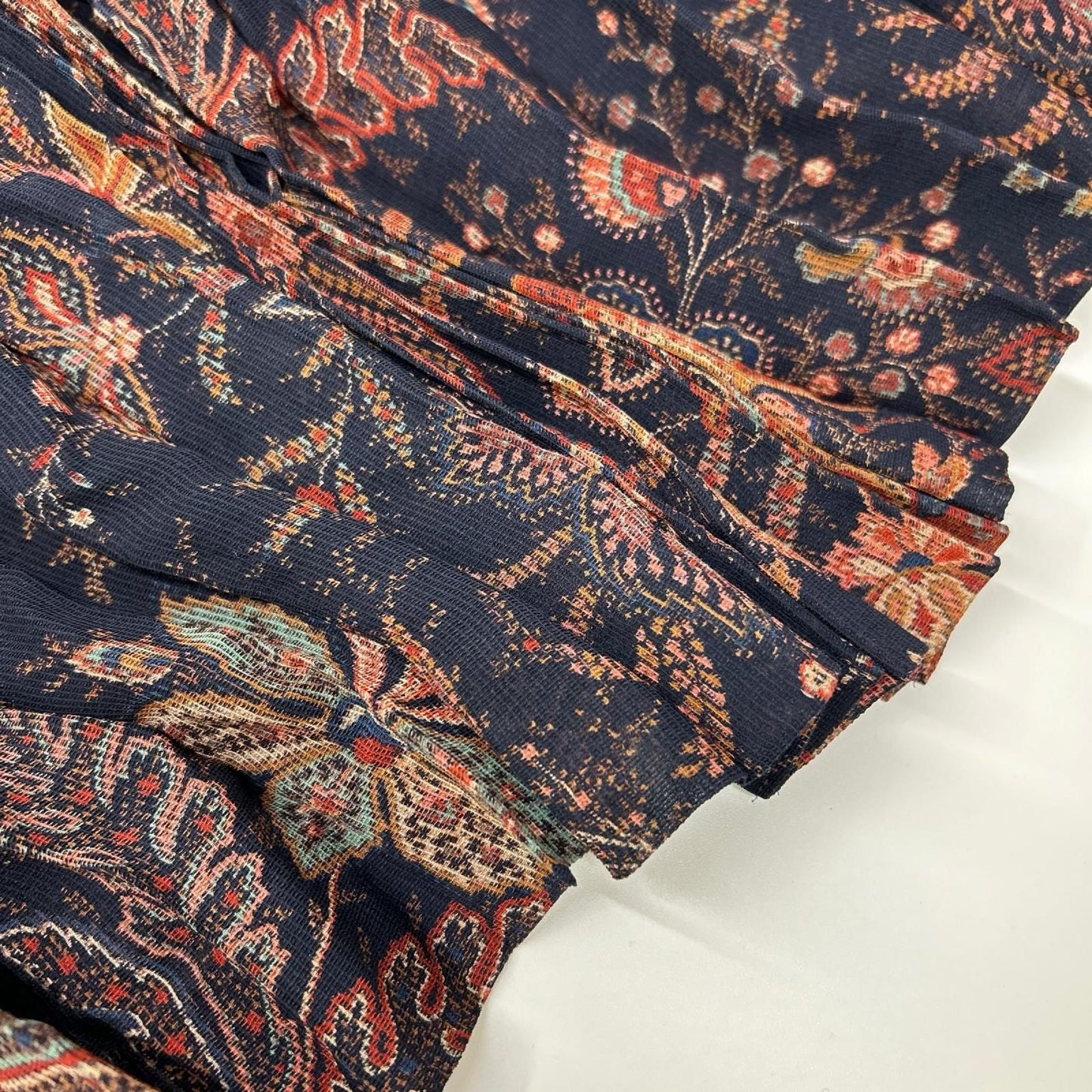 Saint Laurent Navy Silk Pleated Skirt 36 — view 6