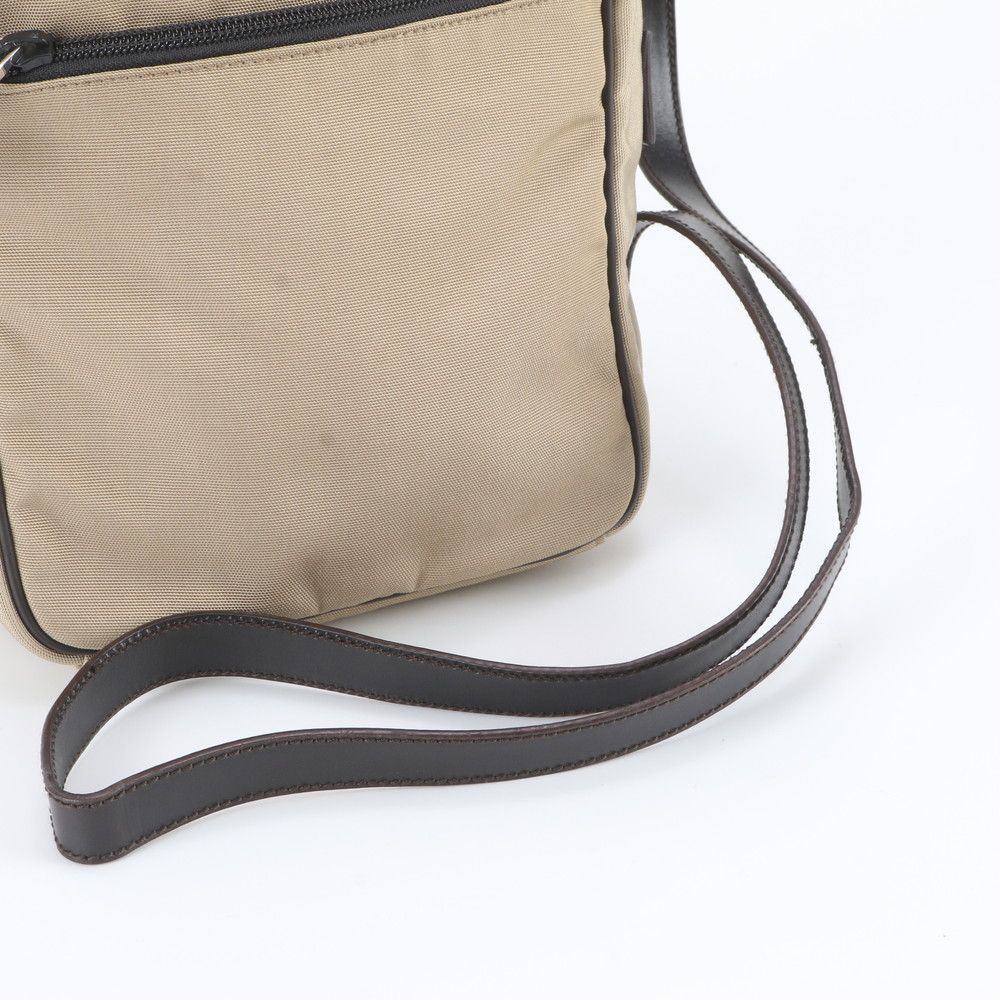 Gucci Leather Shoulder Bag Crossbody Messenger Business — view 2