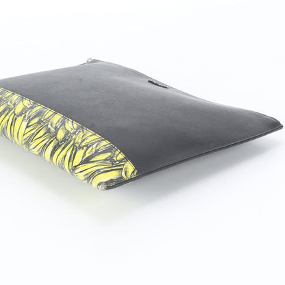 Prada White Saffiano Leather Clutch Pouch Business — view 4