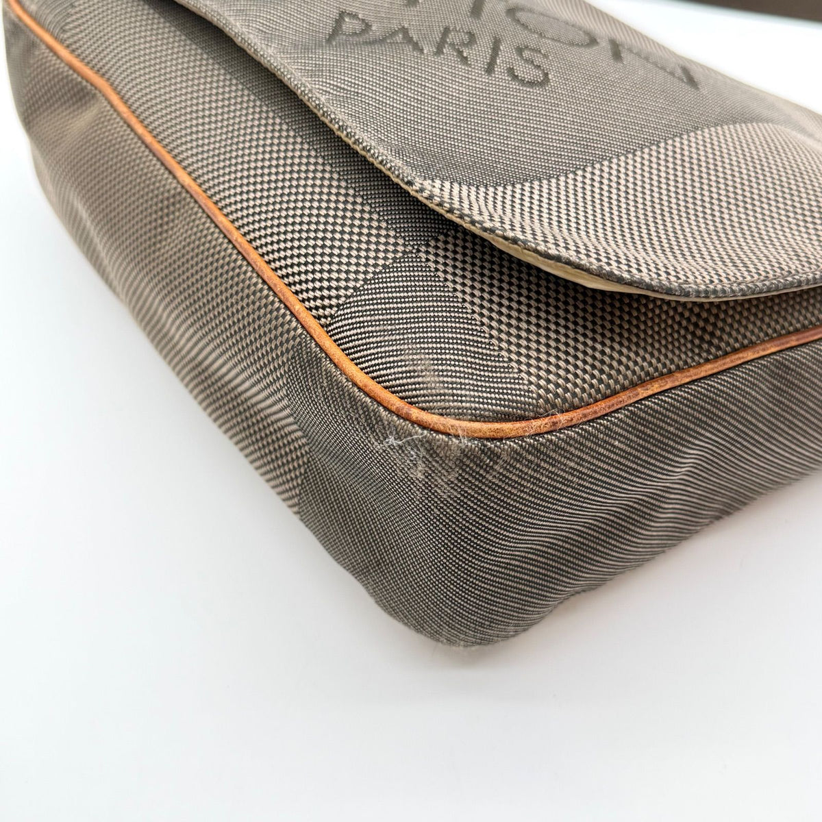Louis Vuitton Large Shoulder Bag Damier Geant Petite Messager — view 8