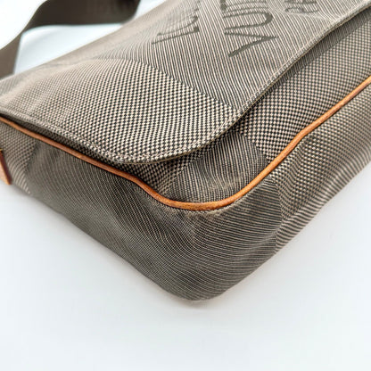 Louis Vuitton Large Shoulder Bag Damier Geant Petite Messager — view 7