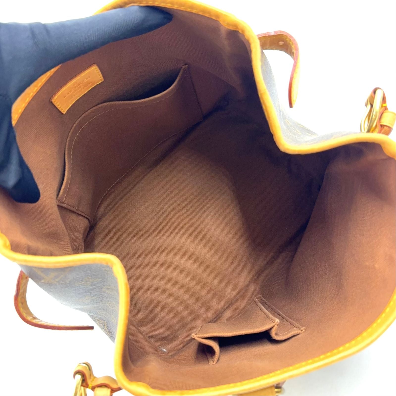 Louis Vuitton Batignolles Monogram Leather Brown Light Handbag Gold — view 3