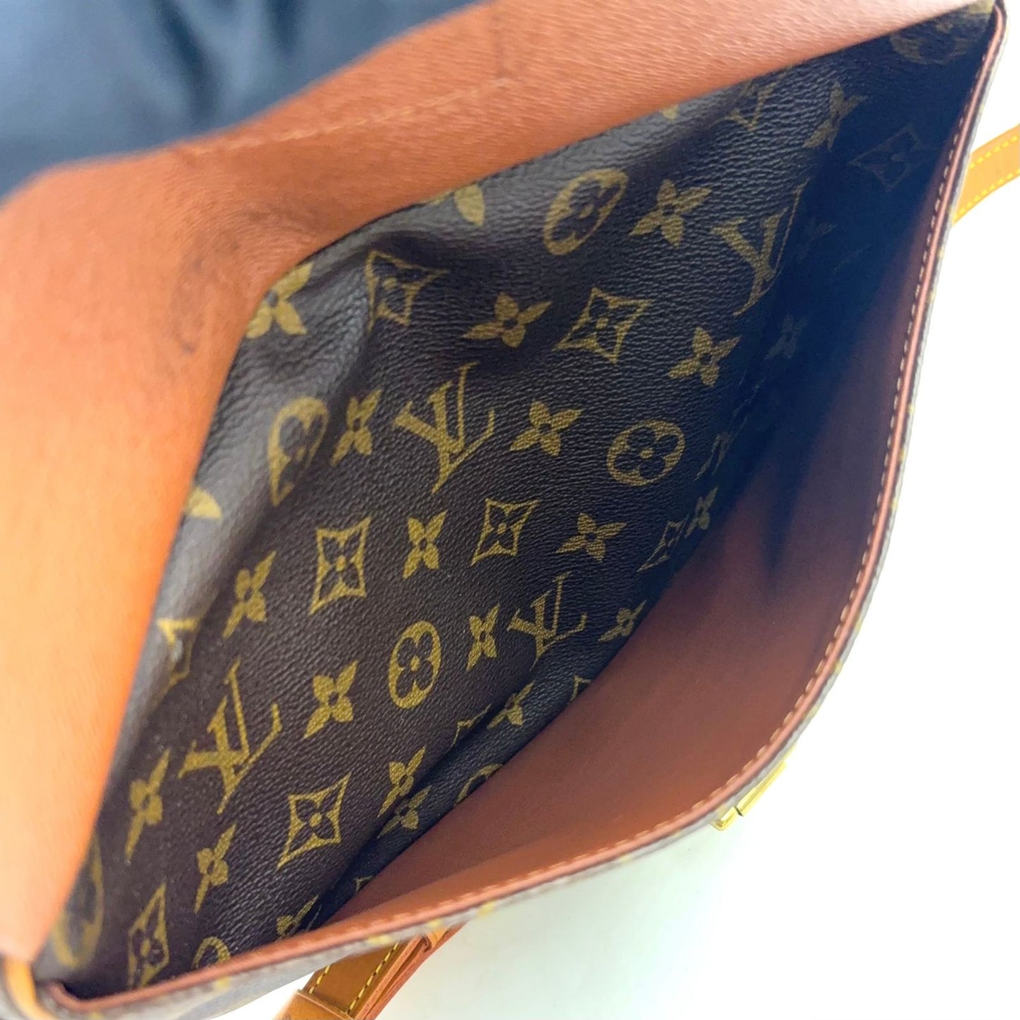 Louis Vuitton Jeune Fille GM Monogram Leather Brown Light Shoulder Bag Gold — view 7