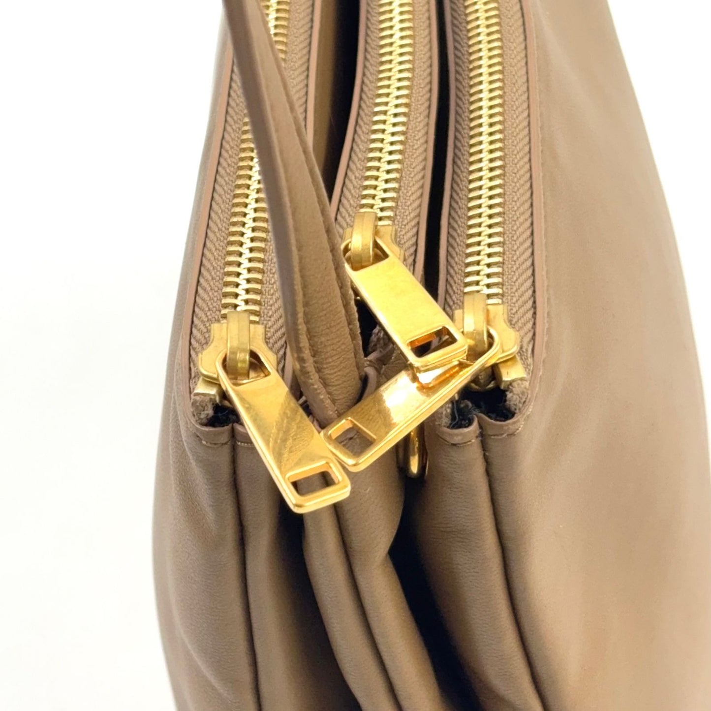 Celine Trio Lambskin Beige Shoulder Bag Gold — view 8