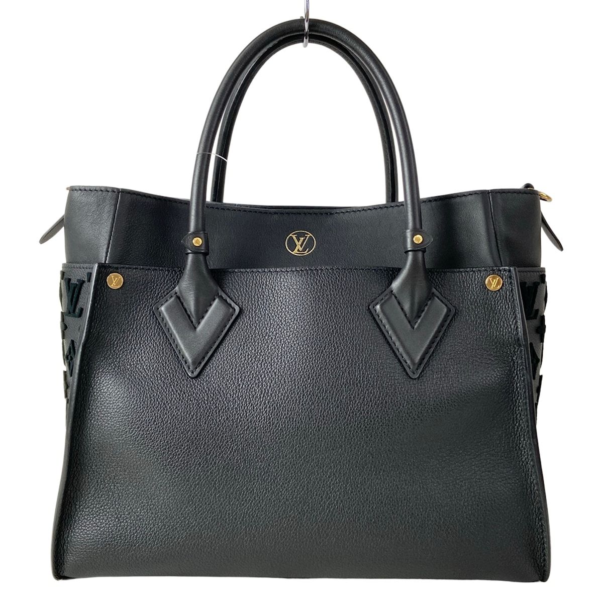 Louis Vuitton Tote Bag Monogram Tufting on My Side MM Noir Leather Cowhide — view 3