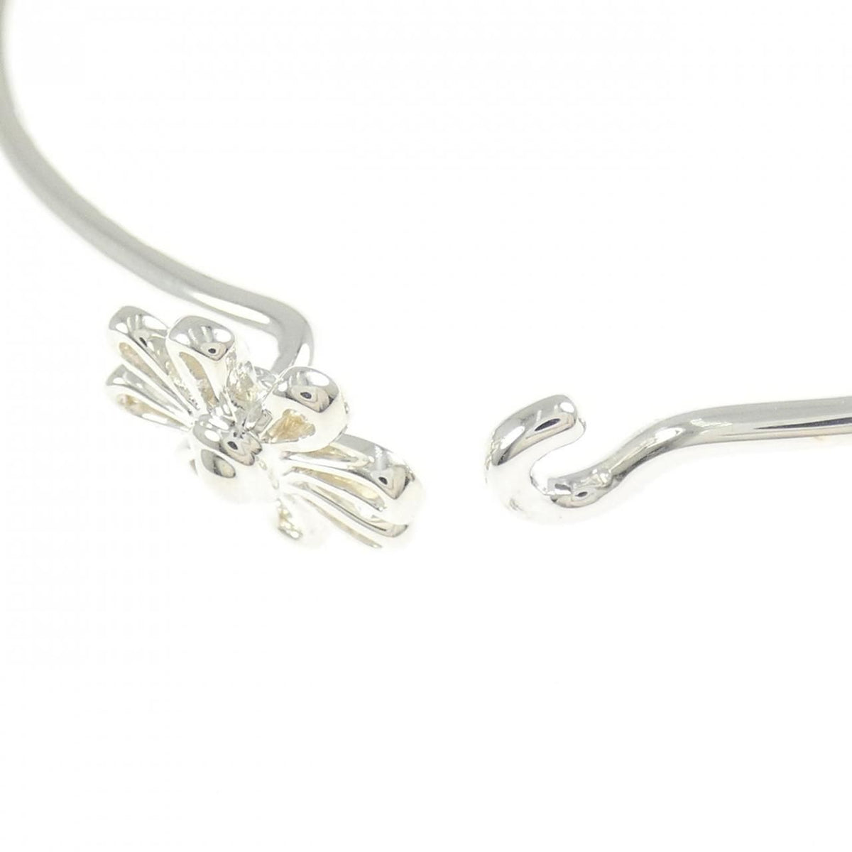 Tiffany & Co Daisy Bangle Bracelet — view 3