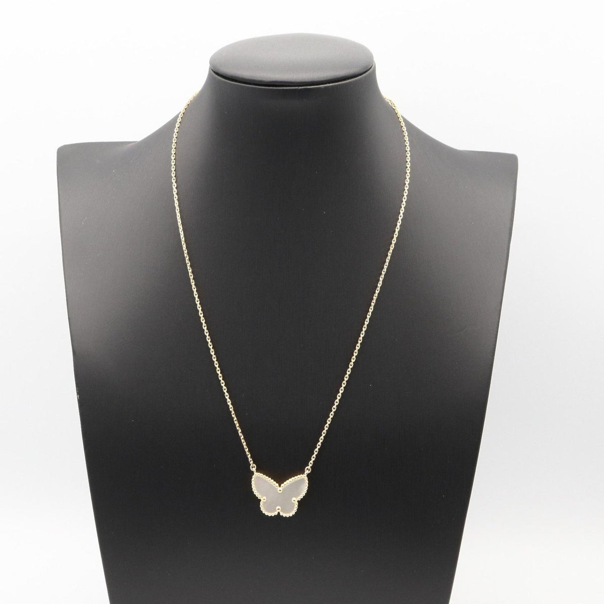Van Cleef & Arpels Necklace Lucky Alhambra Papillon Mother of Pearl 18K — view 6