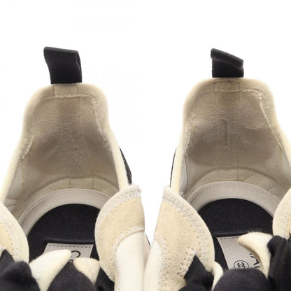 Chanel Sneakers CC Logo Suede — view 8
