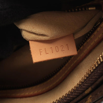 Louis Vuitton Shoulder Bag Looping MM Monogram Leather — view 5