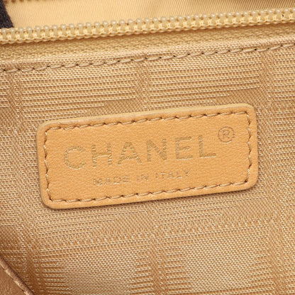 Chanel Tote Bag New Travel Line Large Gold Leather — view 4