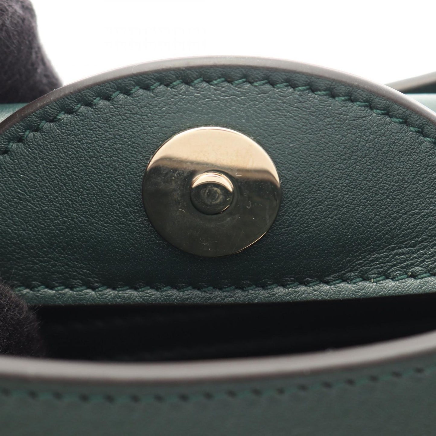 Gucci Handbag Diana 2-Way Dark Green Leather Tote Medium — view 5