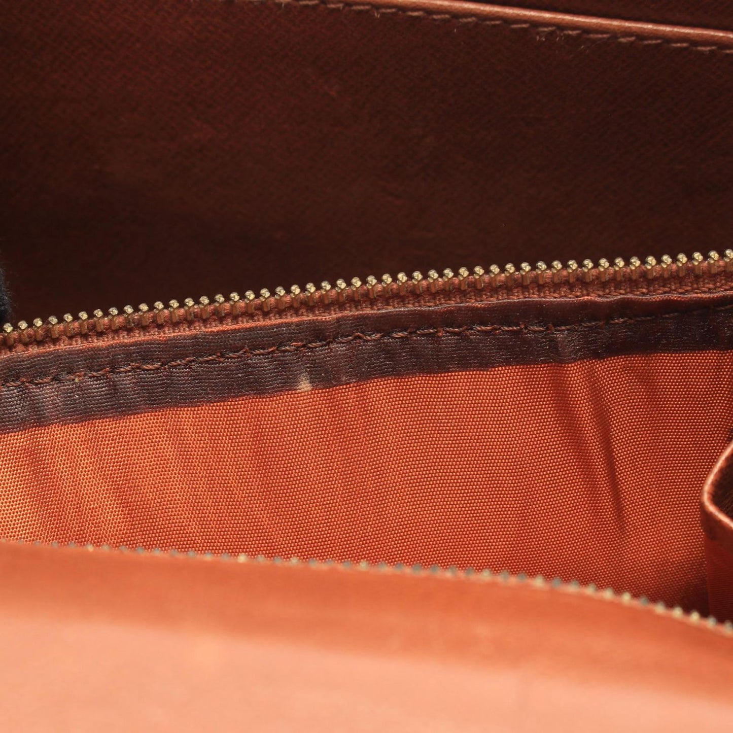 Louis Vuitton Clutch Pochette Dame GM Leather — view 7