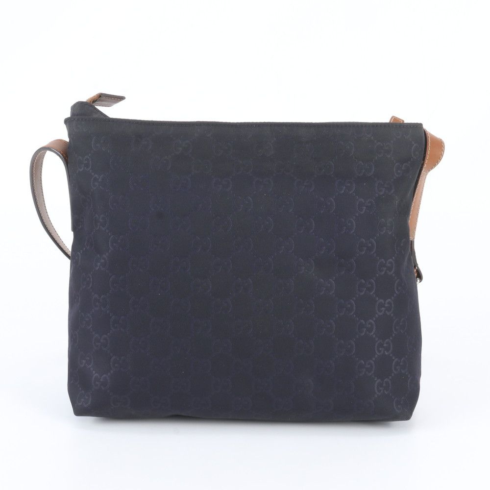 Gucci GG Nylon Leather Shoulder Bag Crossbody Messenger Business — view 3
