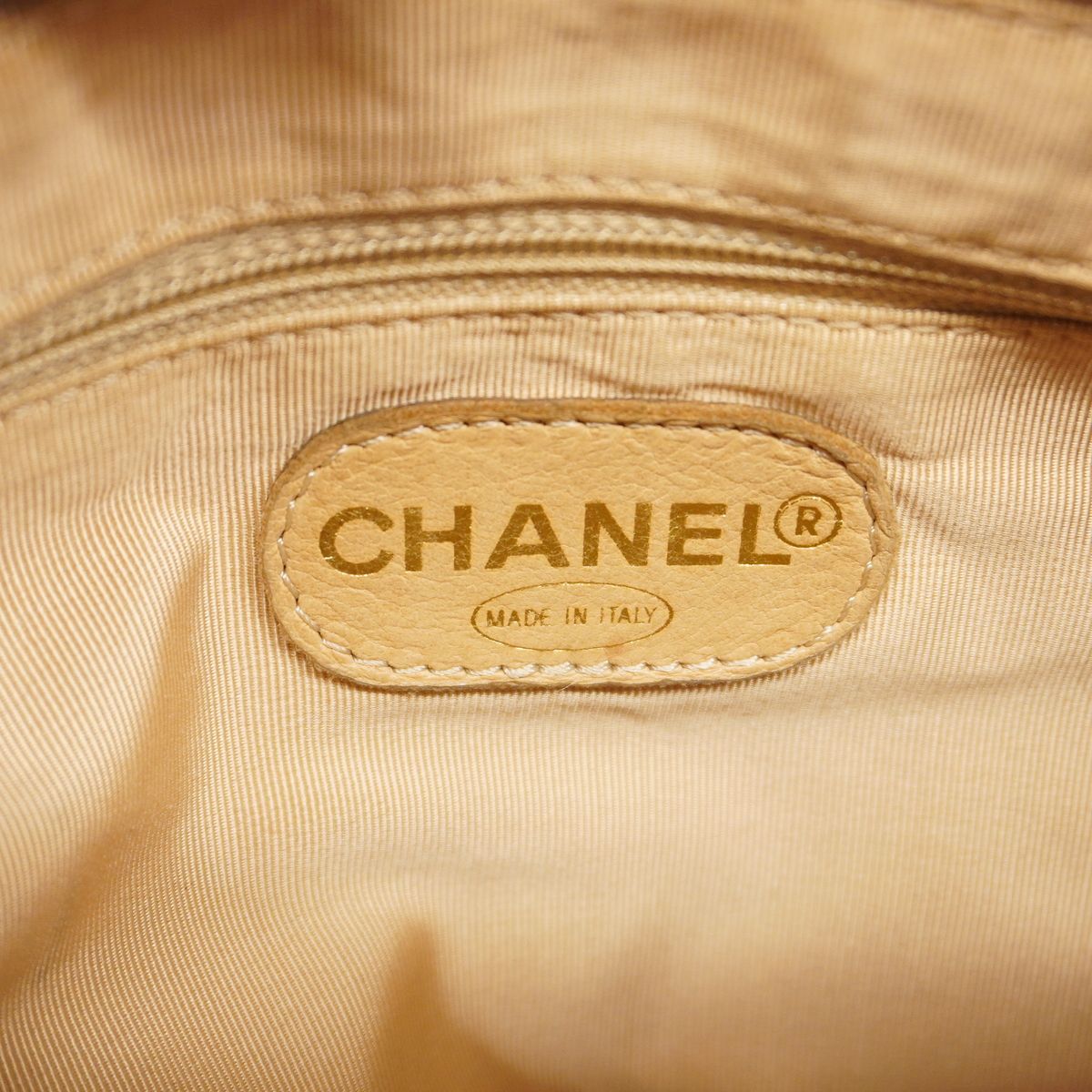 Chanel Handbag Lambskin Beige Gold — view 5