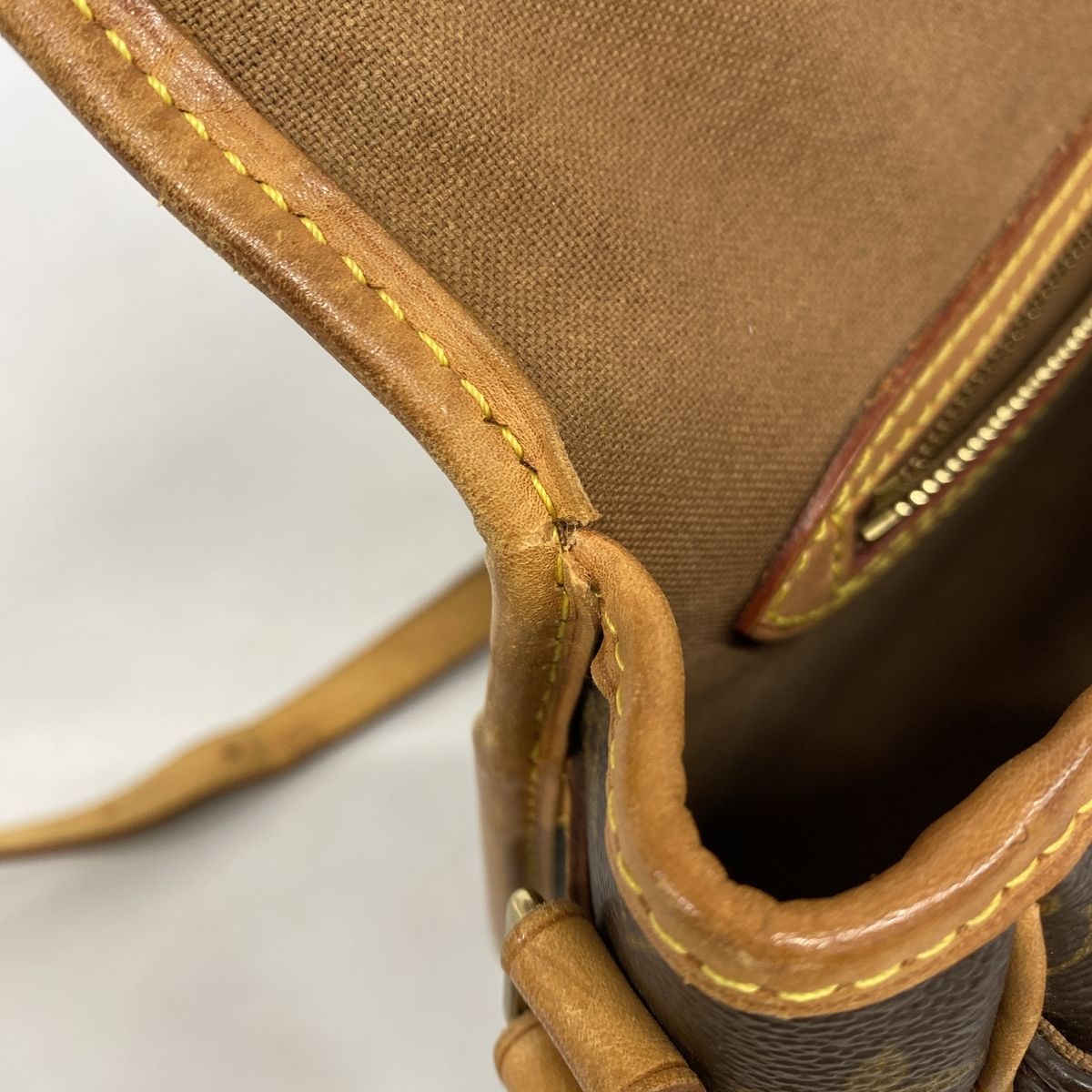 Louis Vuitton Shoulder Bag Monogram Solonge Brown — view 7