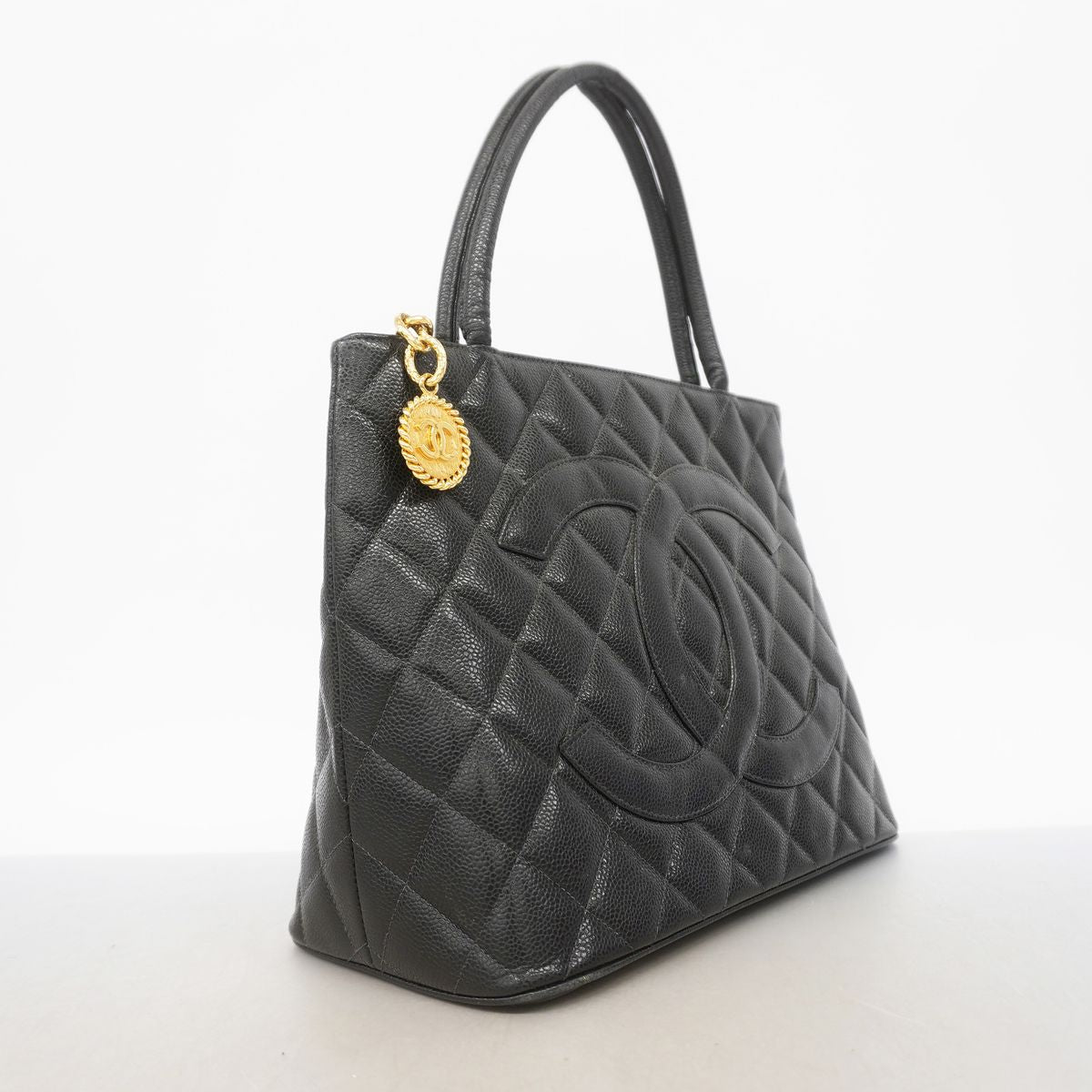 Chanel Tote Bag Reissue Caviar Leather Black Gold — view 2