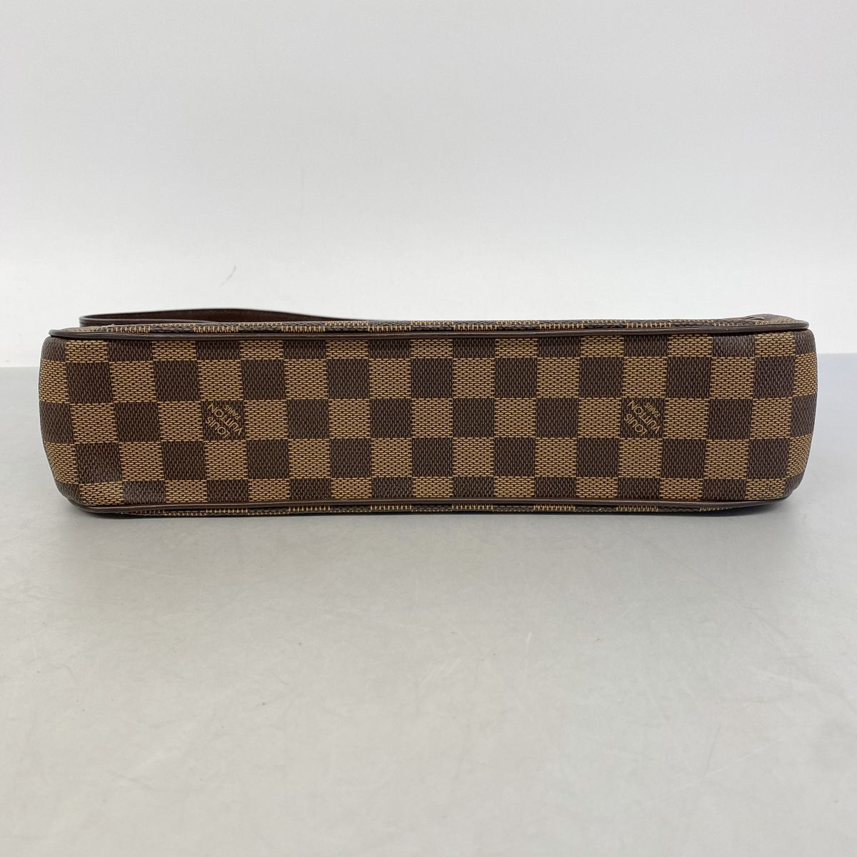 Louis Vuitton Shoulder Bag Damier Aubagne Ebene — view 3