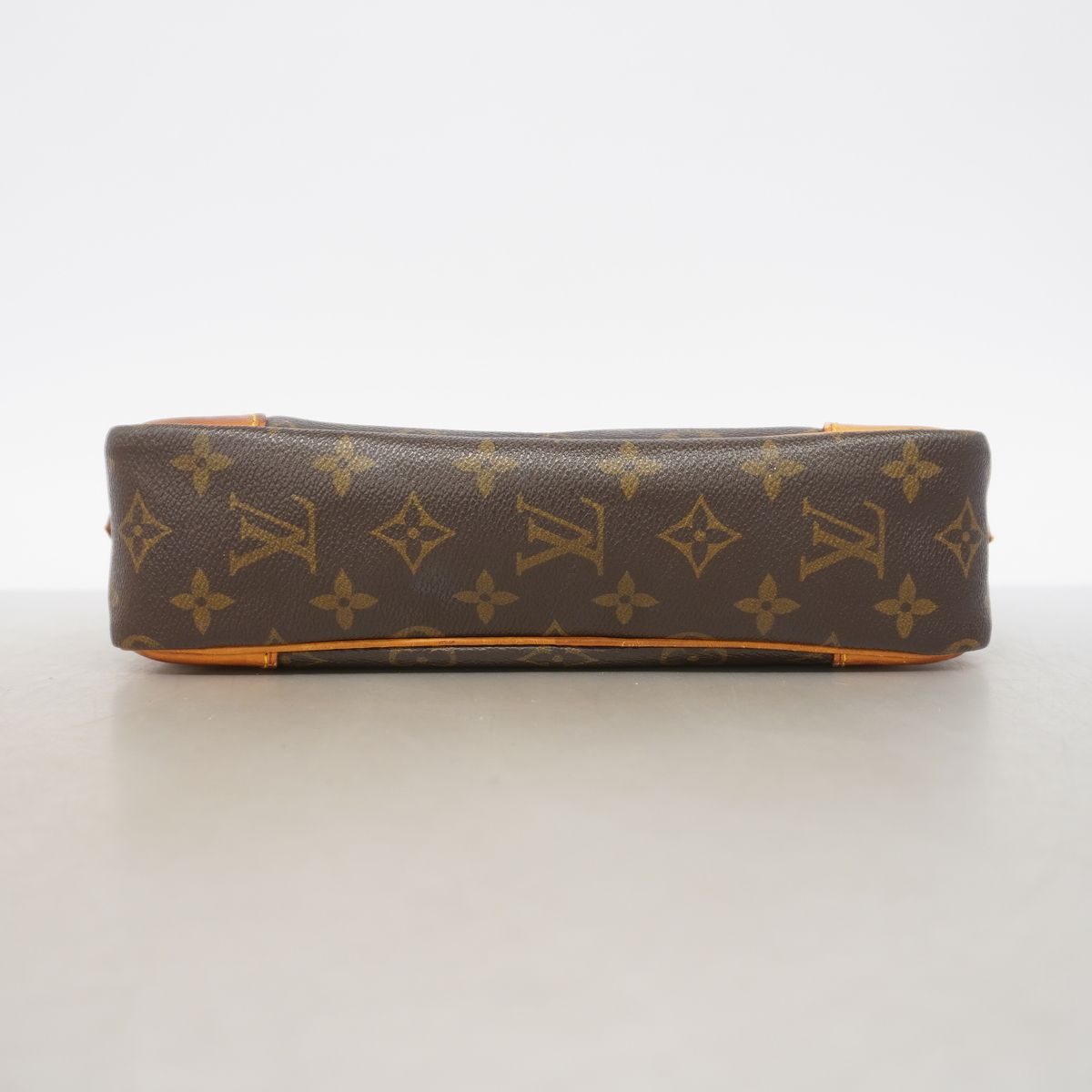 Louis Vuitton Shoulder Bag Monogram Trocadero 27 Brown — view 3