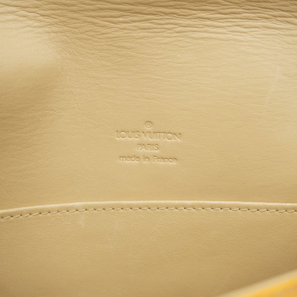 Louis Vuitton Shoulder Bag Vernis Thompson Street Beige — view 5