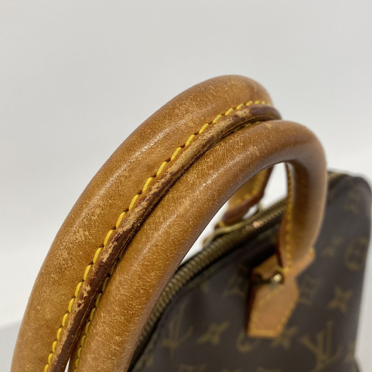 Louis Vuitton Handbag Monogram Alma Brown — view 8